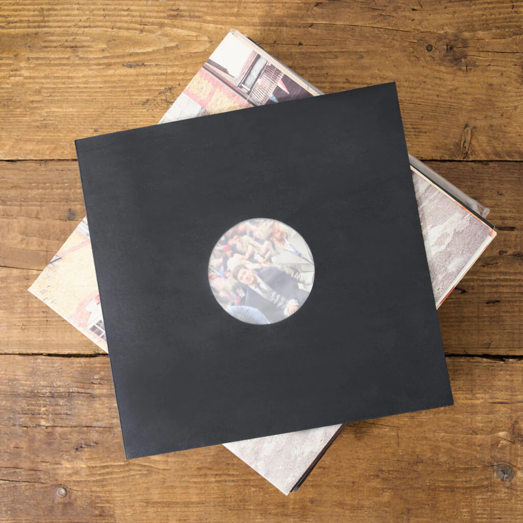 Pack of 25 HDPE lined black acid free kraft paper LP inner sleeves - Image 4