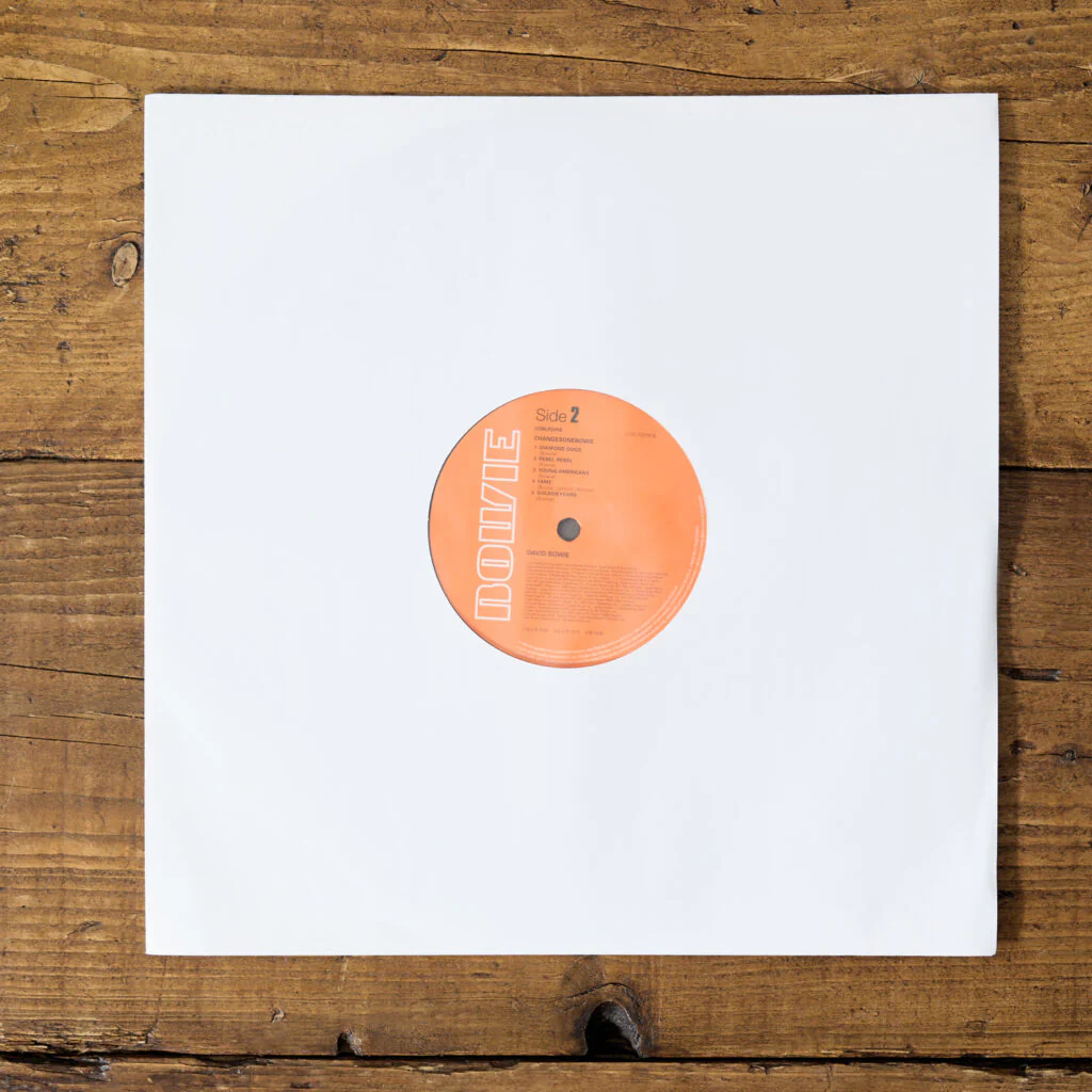 Pack of 25 HDPE lined White acid free kraft paper LP inner sleeves - Image 3