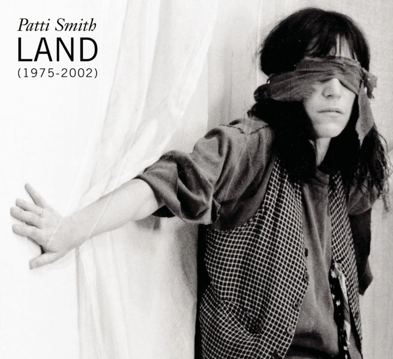 Patti Smith - Land (1975-2002)