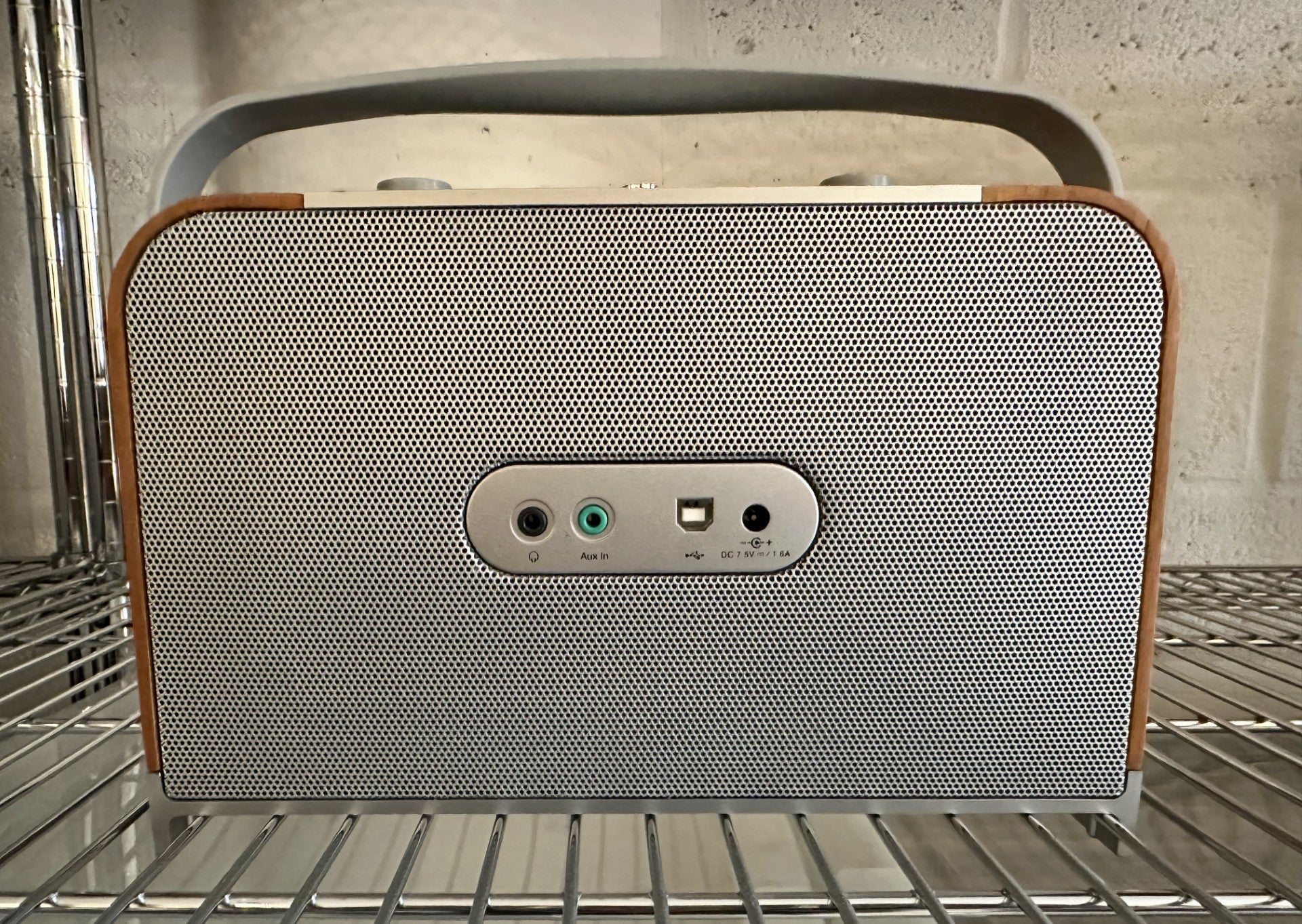ROBERTS - EXPRESSION DAB/FM RDS DIGITAL PORTABLE RADIO - Image 2