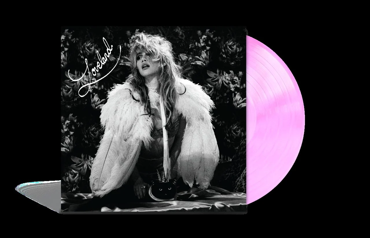 Suki Waterhouse - Loveland - Image 3